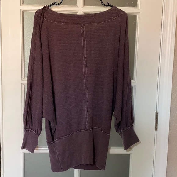 Free People plum 3/4 sleeve - Picture 7 of 8